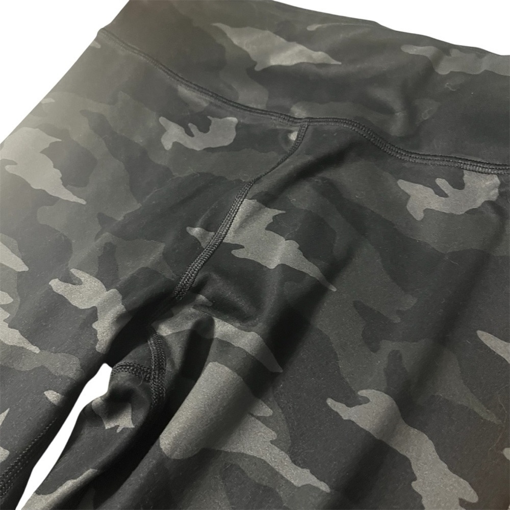 Athleta Girl XL Gray Black Camo Leggings Athletic Yoga Pants - Picture 3 of 6